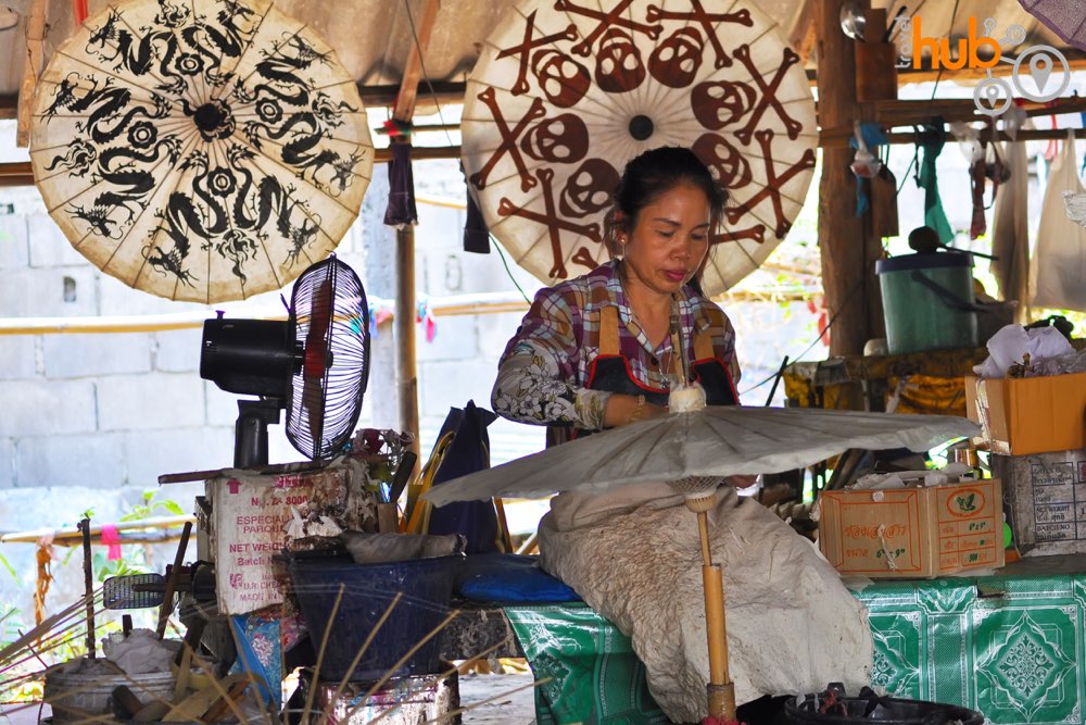 We will see some of the local craft products being made along the Sankampaeng Road