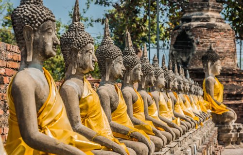 <p><strong>Ancient Ayutthaya and Bang Pa In Palace</strong></p>
