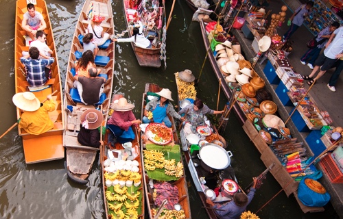 <p><strong>Kanchanaburi River Kwai & Floating Market</strong></p>
