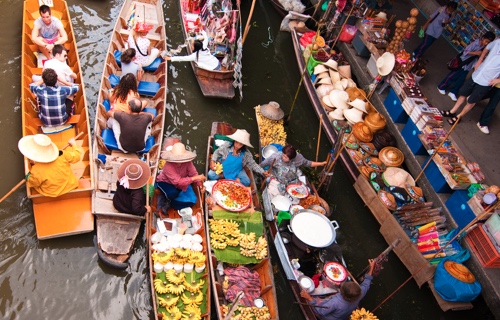 <p><strong>Kanchanaburi River Kwai & Floating Market</strong></p>
