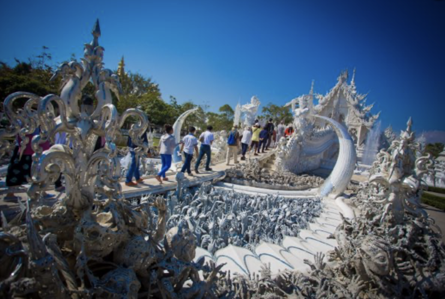 White temple tour Chiang Rai